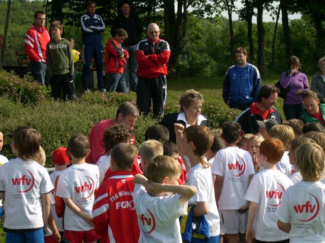 Tag des Kinderfussballs beim TSV Pfronstetten - F-Junioren - 04.JPG